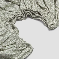 Pear Meadow Floral Cotton Fitted Sheet