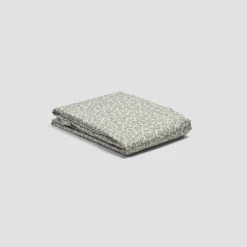 Pear Meadow Floral Cotton Fitted Sheet